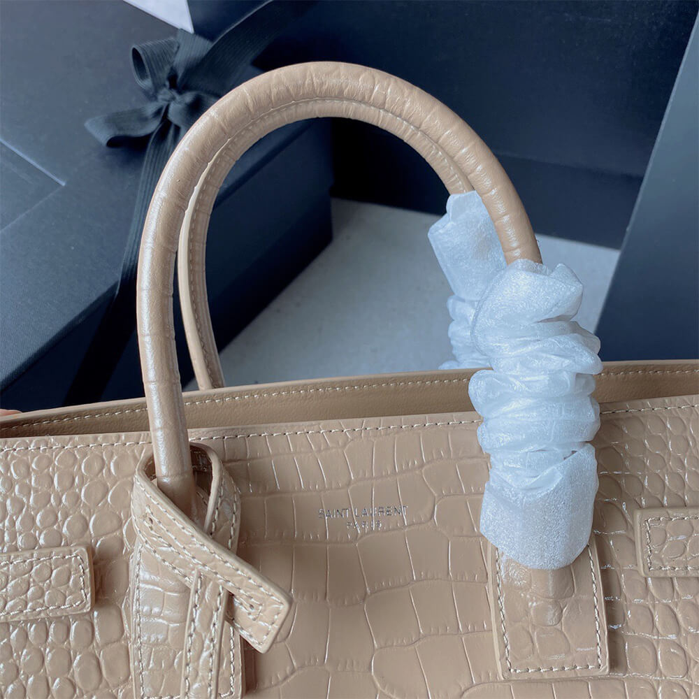 YSL Sac De Jour Baby Bag In Crocodile-Embossed1:1High-quality replica