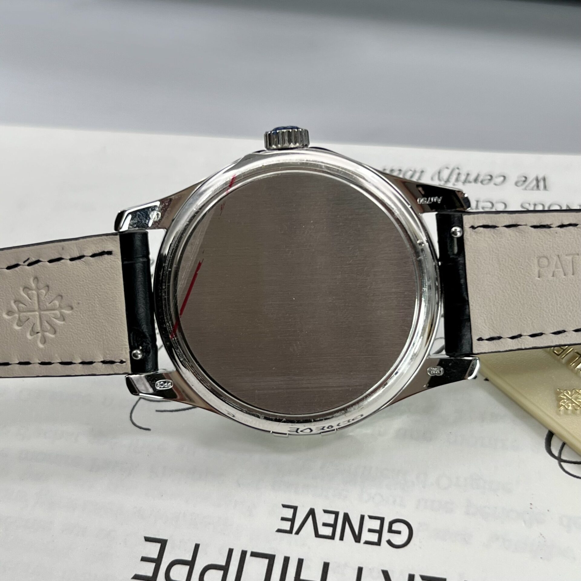 Patek Philippe Calatrava 5227G Replica 1:1 Watch Black GR Factory 39mm - Top club