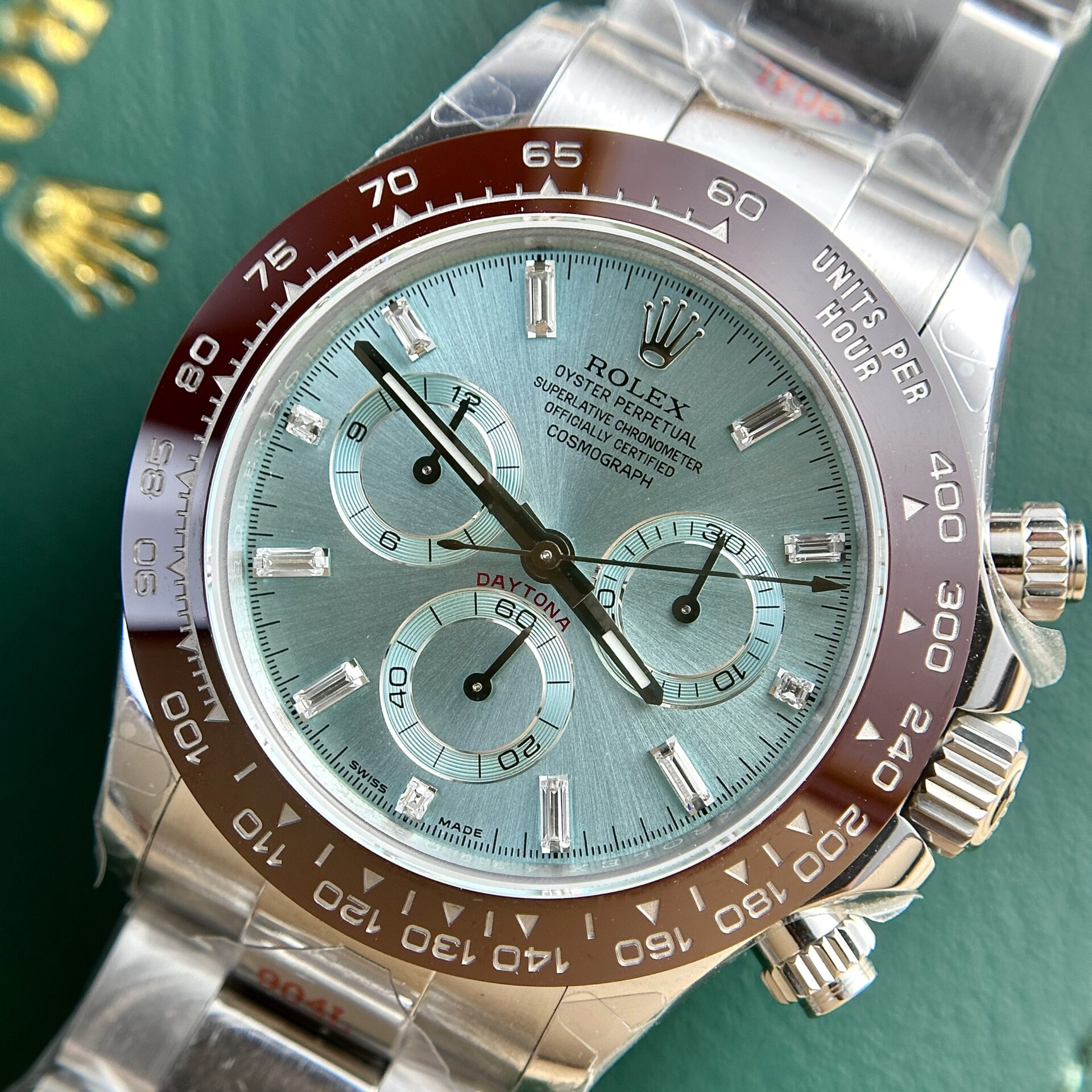 Rolex Cosmograph Daytona 116506 Replica Watch Refined Weight Oyster Strap Replica V2 40mm - Elite Watch Atelier