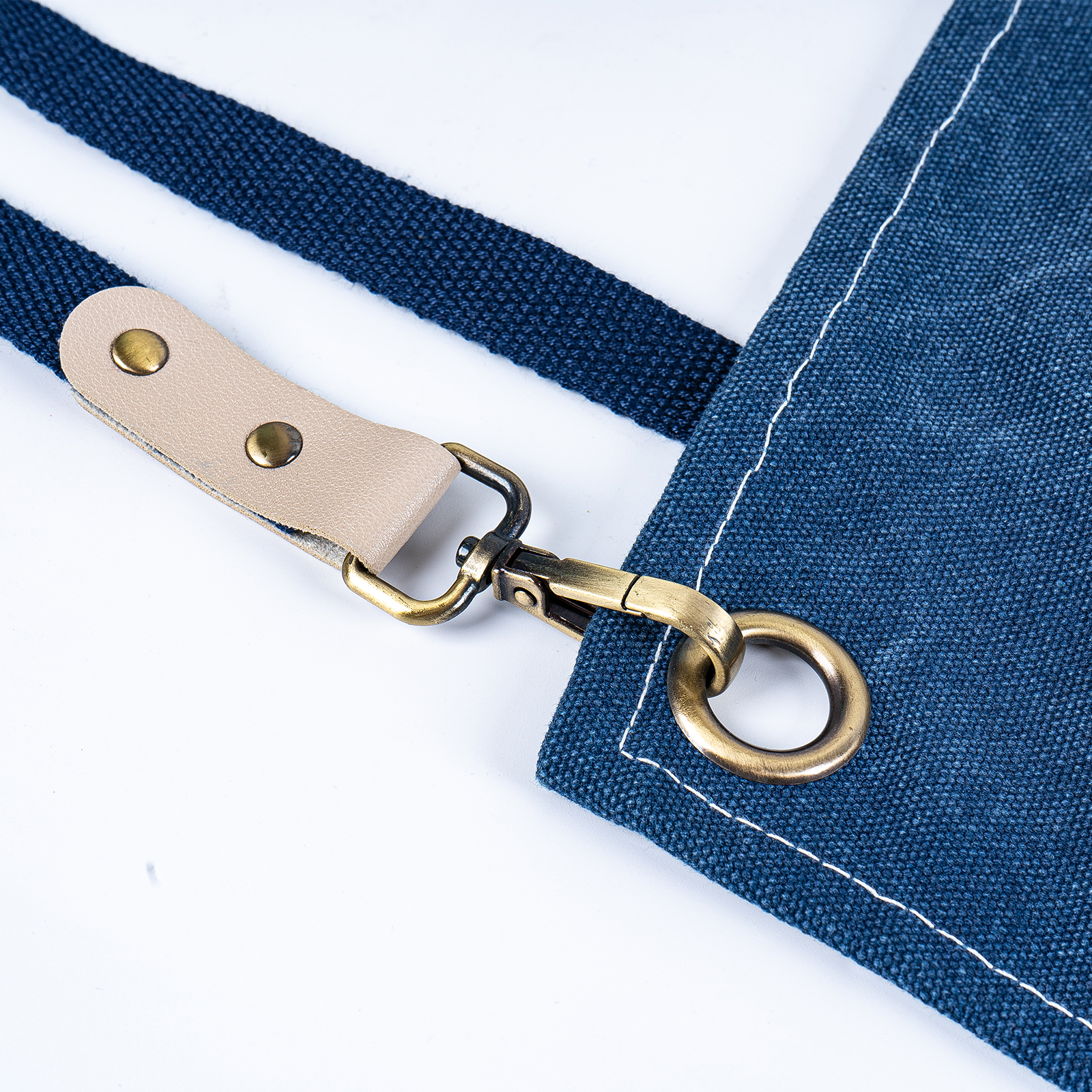 Fashionable Lightweight Heavy Duty Waxed Canvas Sleeveless Reusable Apron Neck Straps