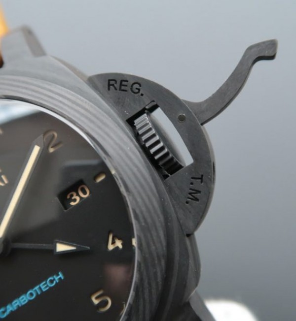 Replica Panerai XF PAM441 Carbotech Special Edition Asso Strap P9001 - Top club