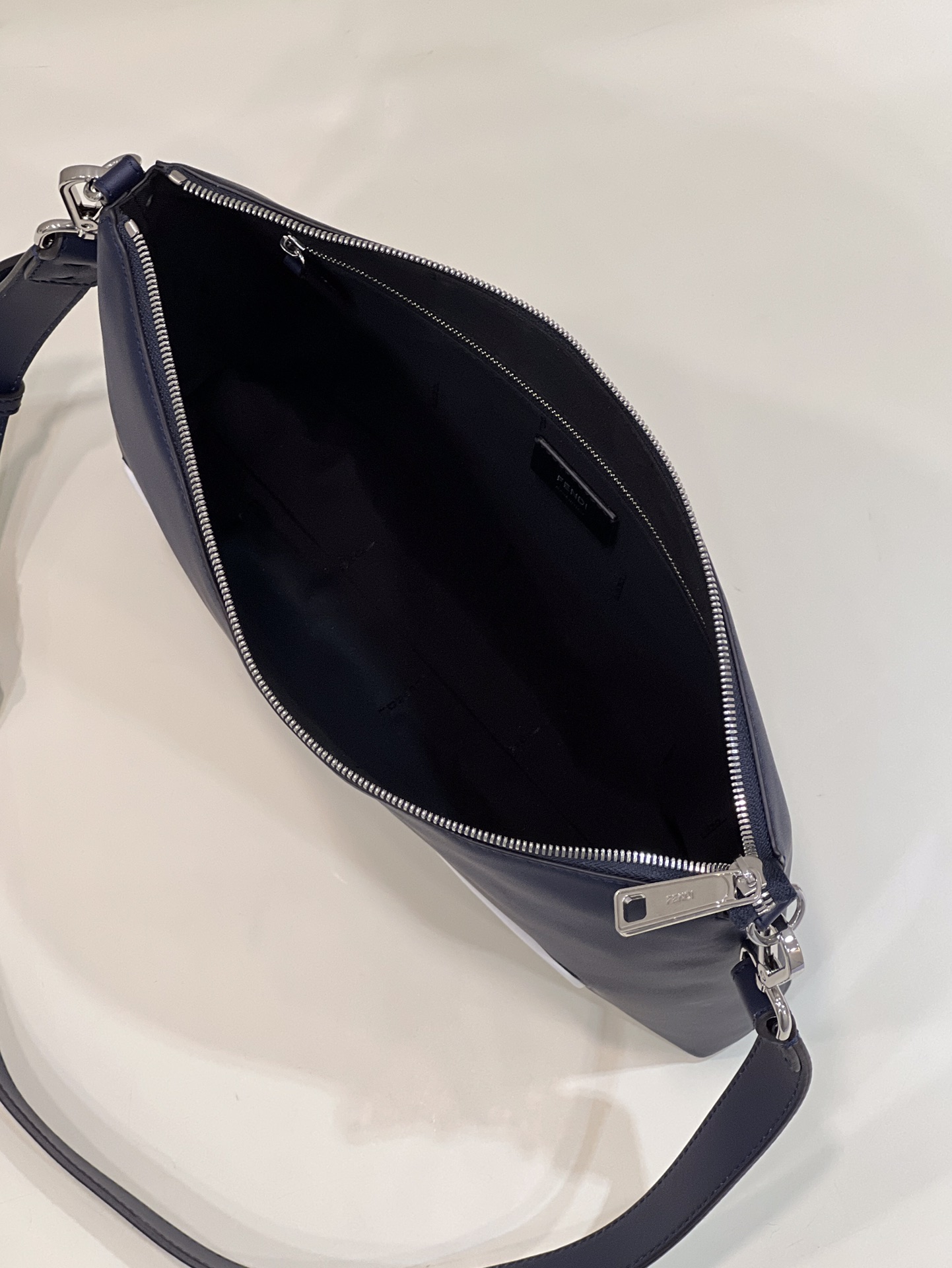 Fendi O'Lock Zipper - Replicaclubs