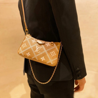 Louis Vuitton Monogram Empreinte Easy Pouch On Strap Arizona Beige1:1High-quality replica