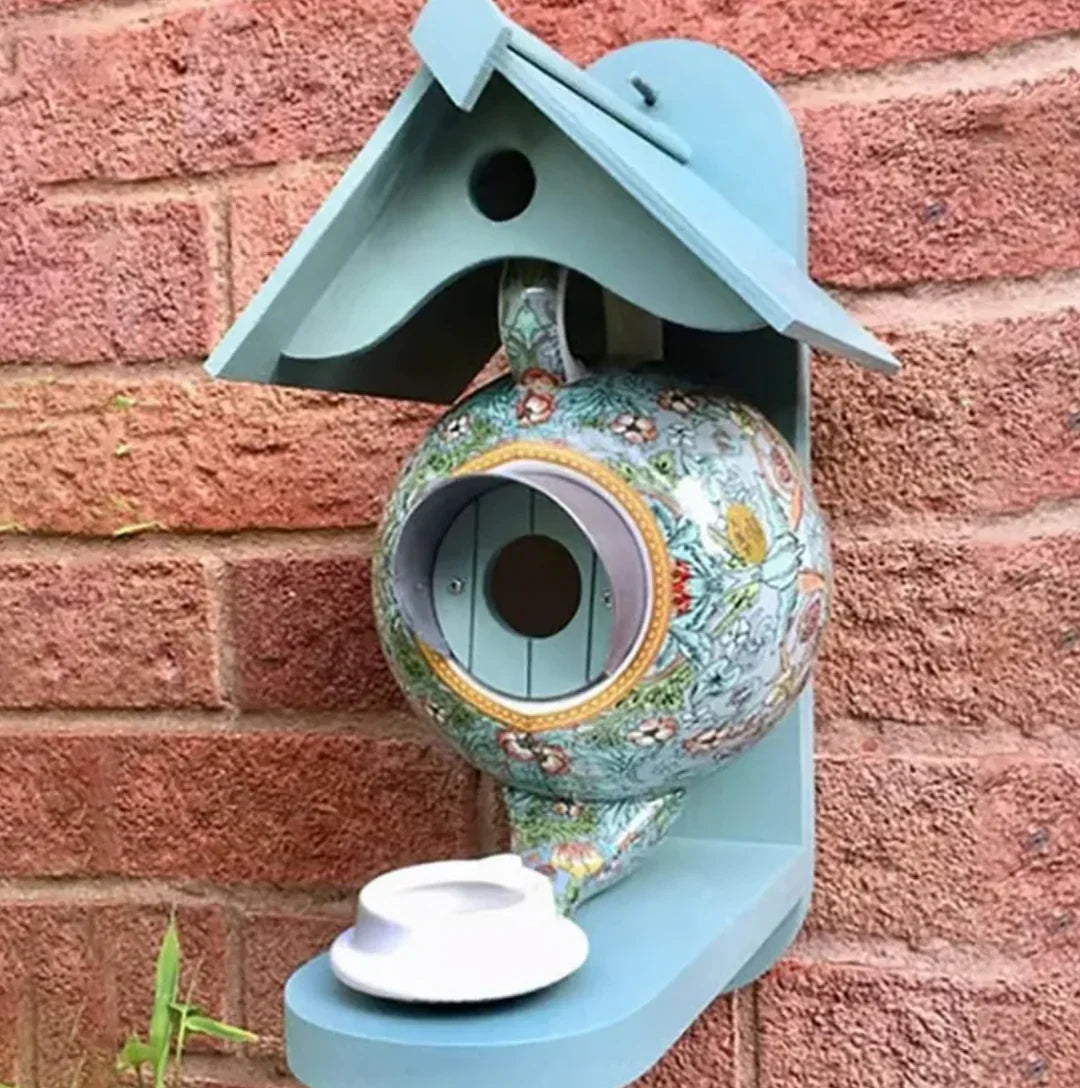 Theepot Vogelhuisje - Kleurrijk en Comfortabel voor Vogels, Het Hele Jaar Door