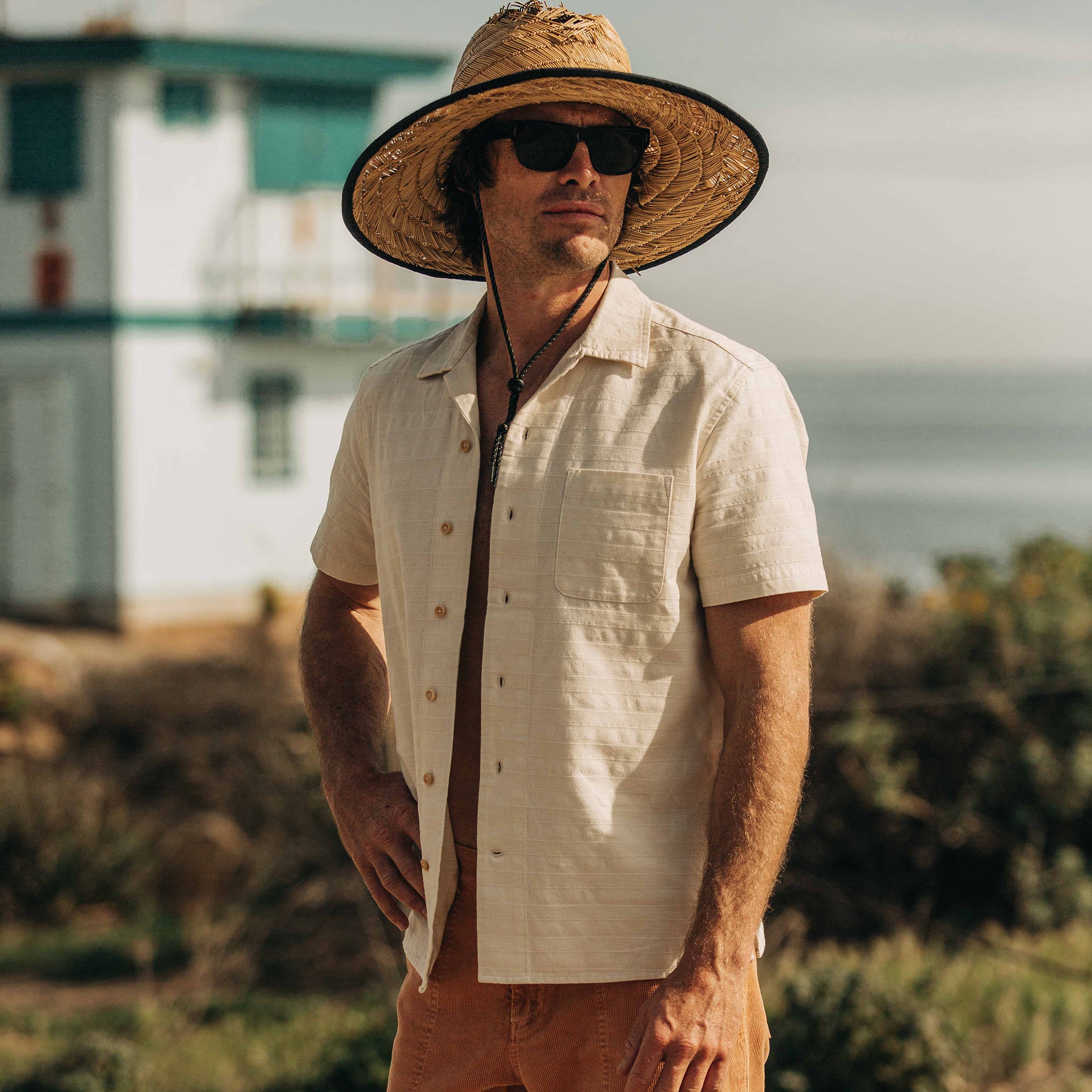 The Short Sleeve Hawthorne in Sand
