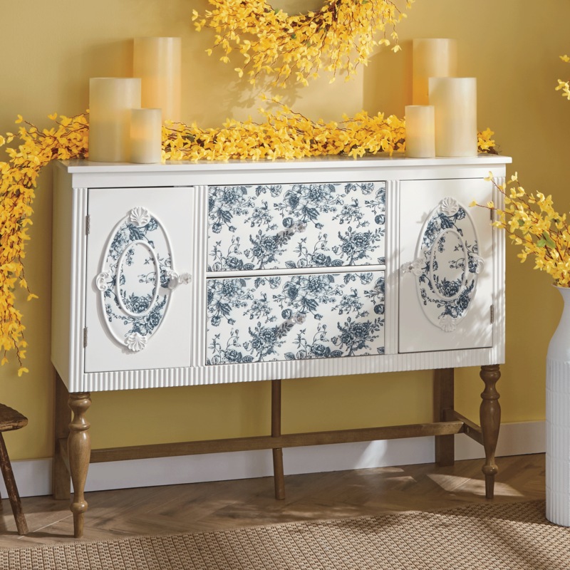 Forsythia Garland - MIDNIGHT VELVET CATALOG