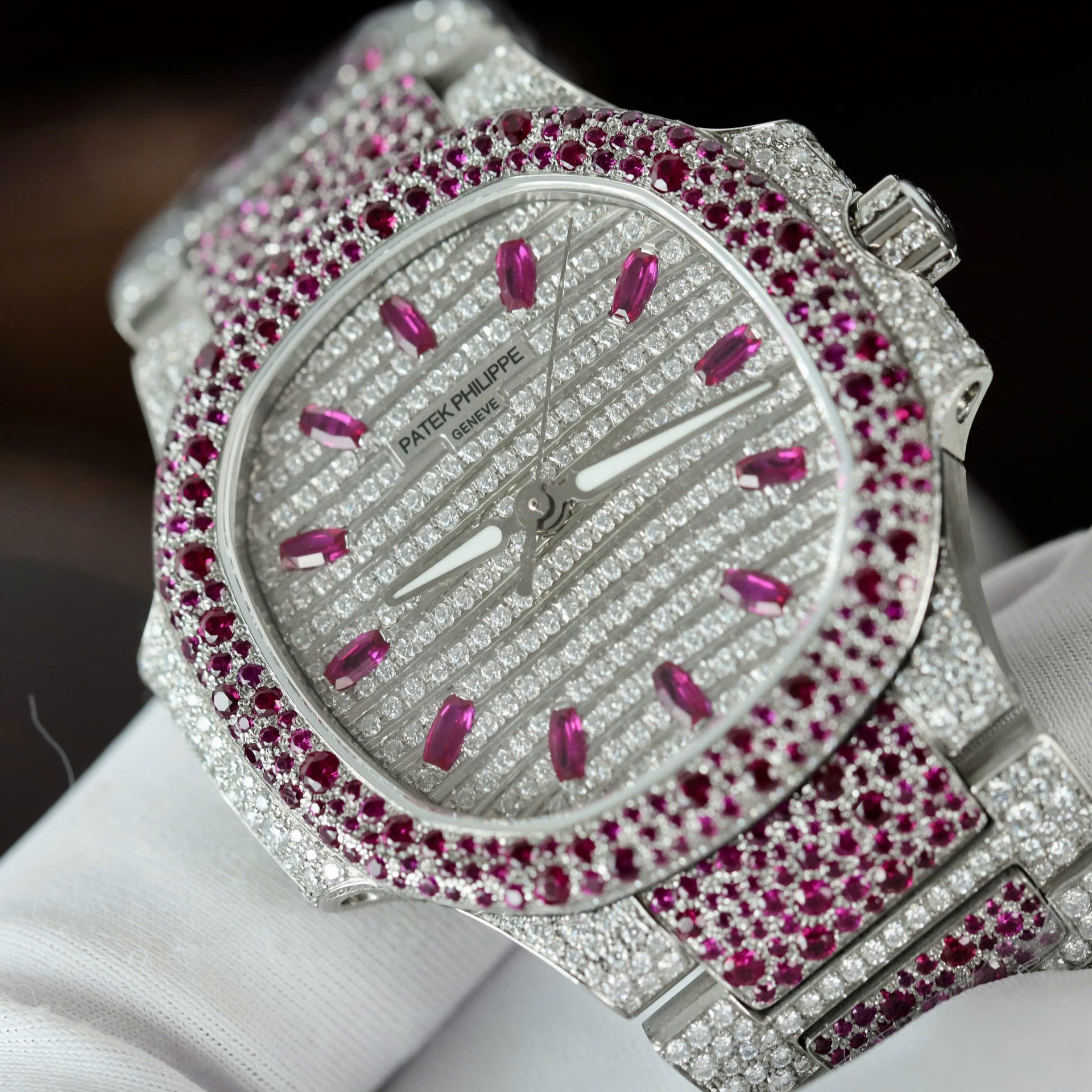 Patek Philippe Replica Watches Nautilus Haute Joaillerie 7118 Custom Full Moissanite Diamonds 35.2mm - Top club