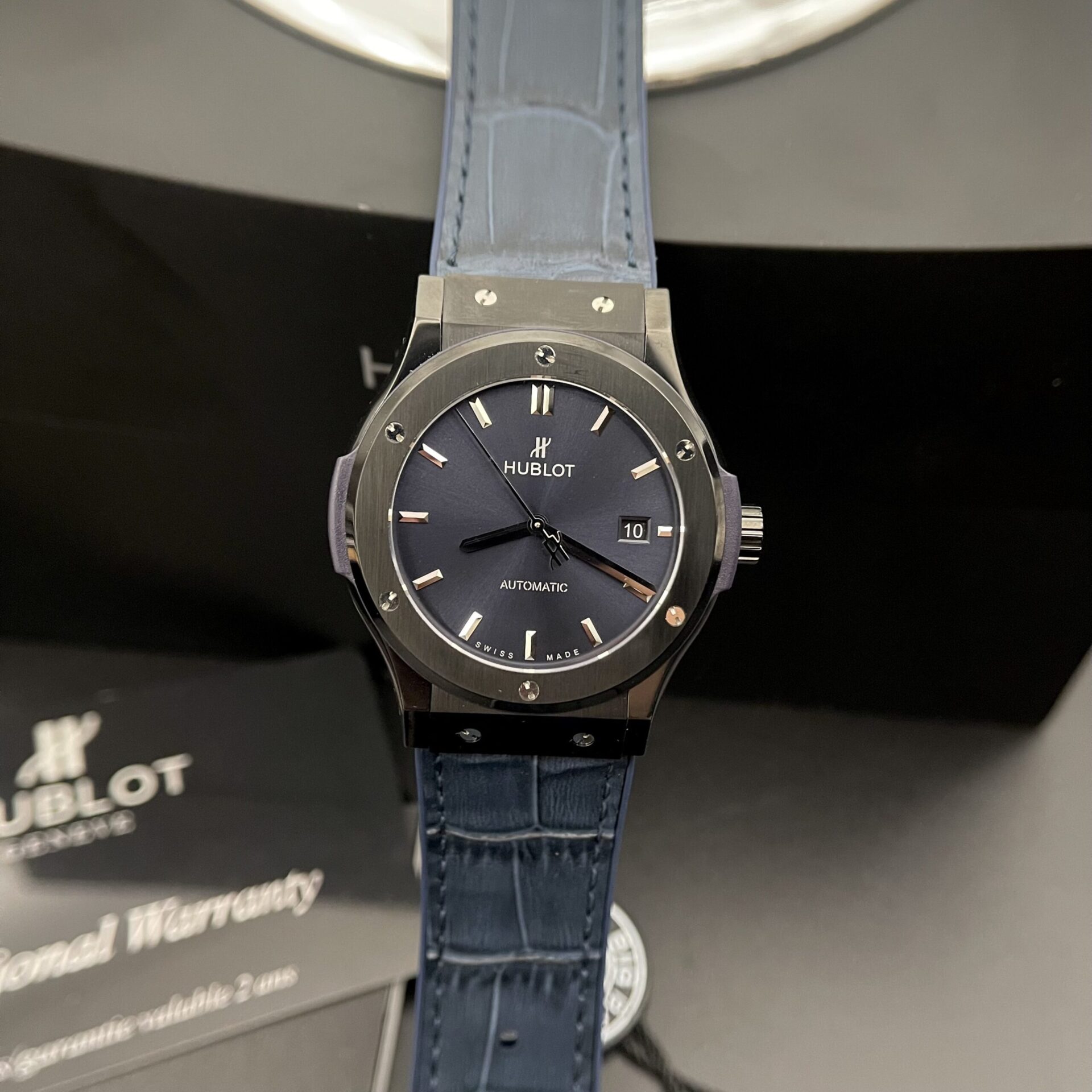 Hublot Replica 1:1 Watch Classic Fusion Blue Dial Black Case HB Factory 42mm - Elite Watch Atelier