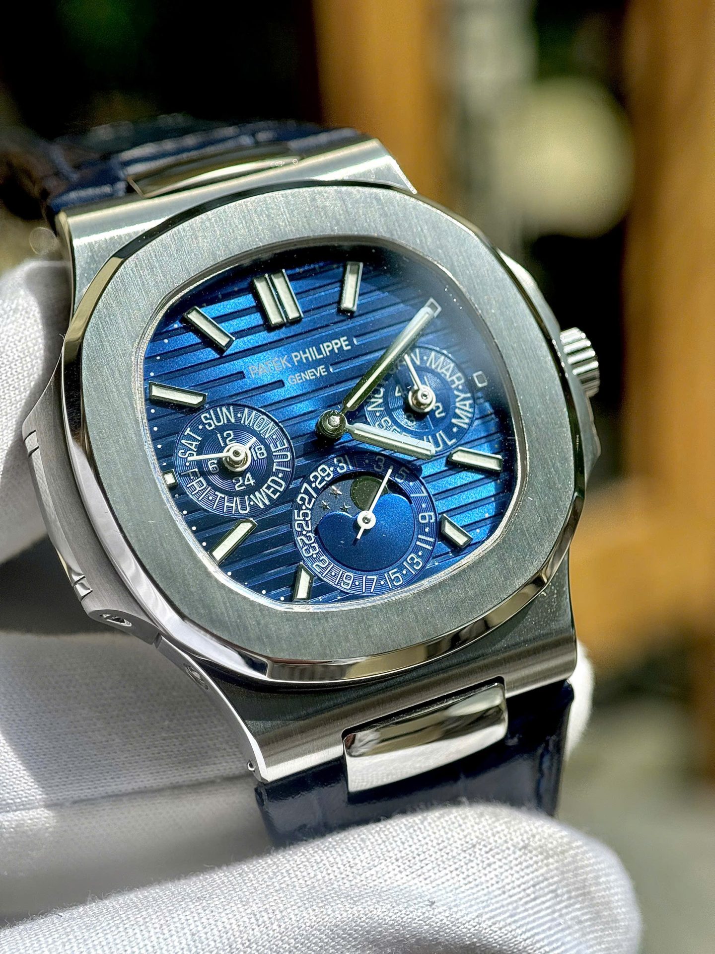 Patek Philippe High End Watch Replicas Nautilus 5740G Blue   Automatic Swiss Movement 40mm - Top club