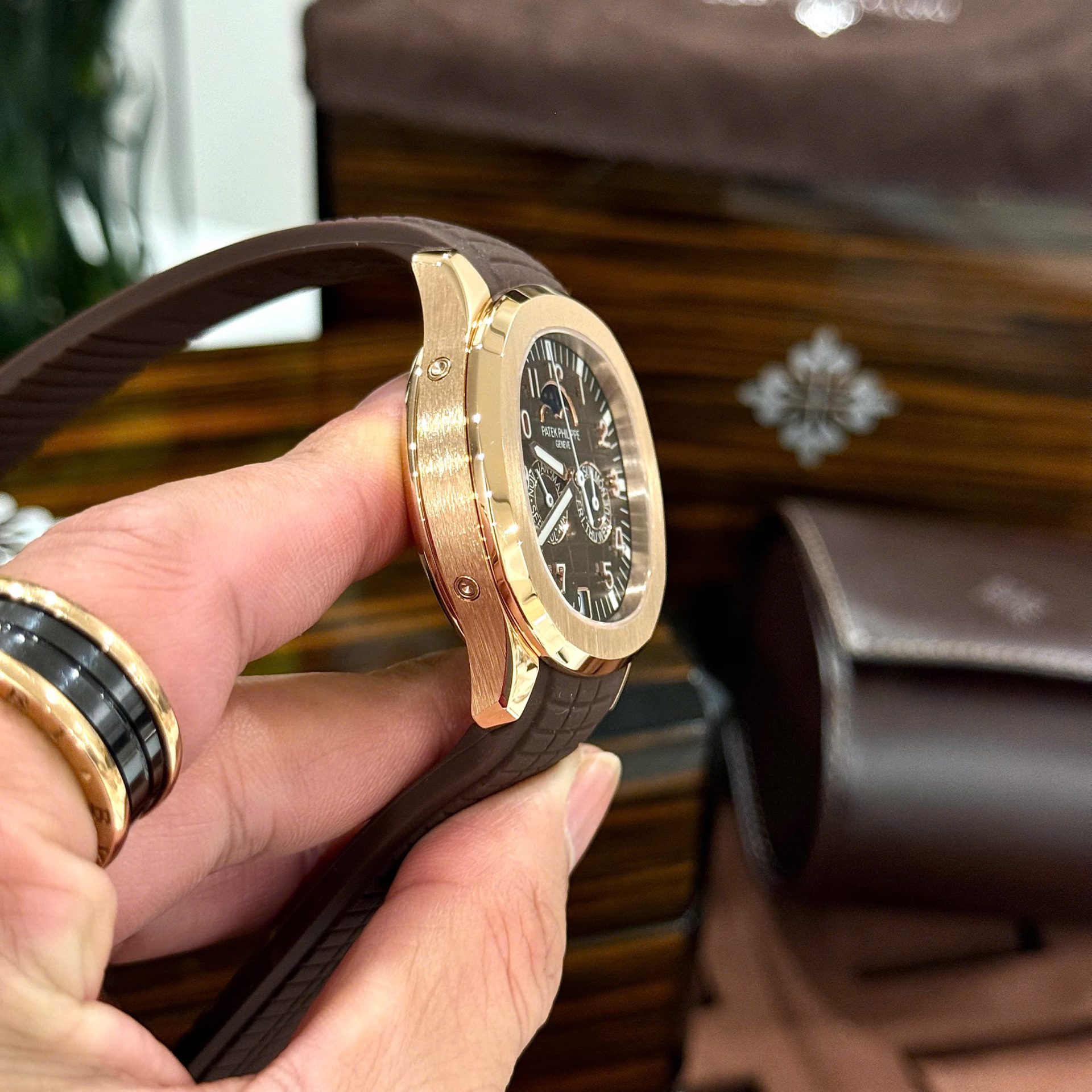 Patek Philippe Aquanaut 5261R Best Replicas Chocolate Dial Automatic Swiss Movement 40mm - Top club
