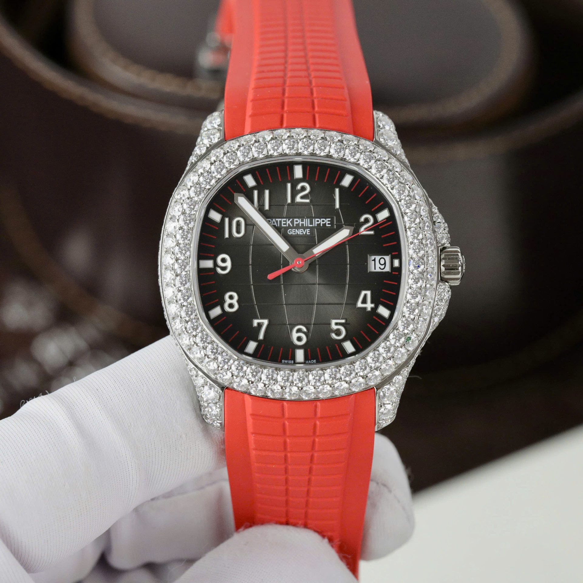 Patek Philippe Aquanaut 5167 Rep 11 Watch Custom Moissanite Diamonds Red Rubber Strap 40mm - Elite Watch Atelier