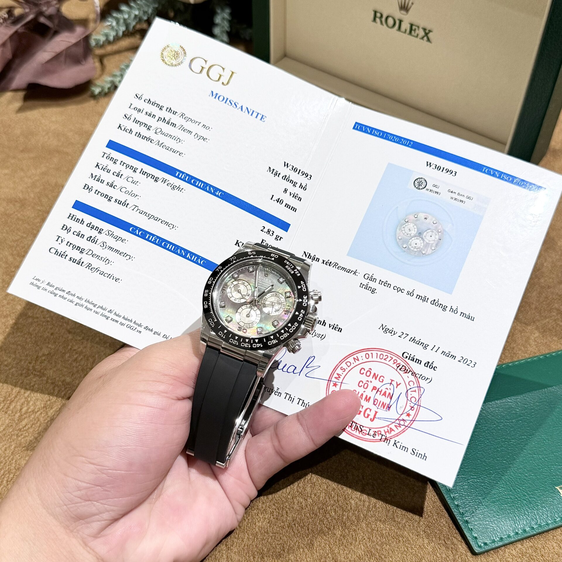 Rolex Replica Watches Daytona Mother Of Pearl And Moissanite Diamonds Dial 40mm - Elite Watch Atelier