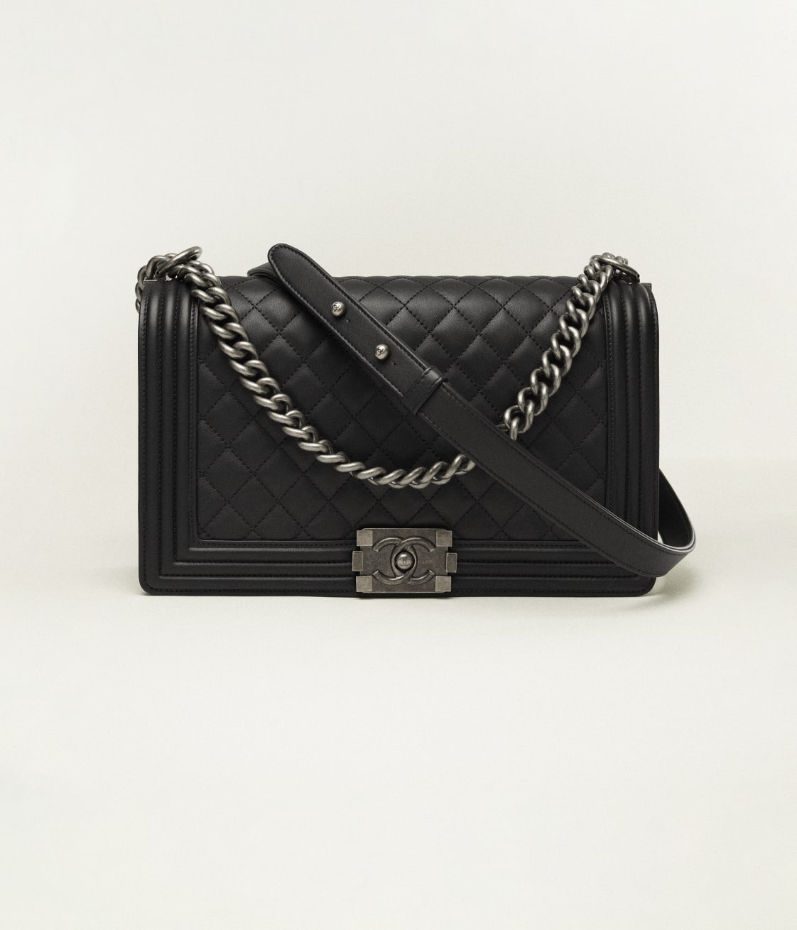 Replicate CHANEL LARGE BOY CHANEL HANDBAG(1:1 replica)