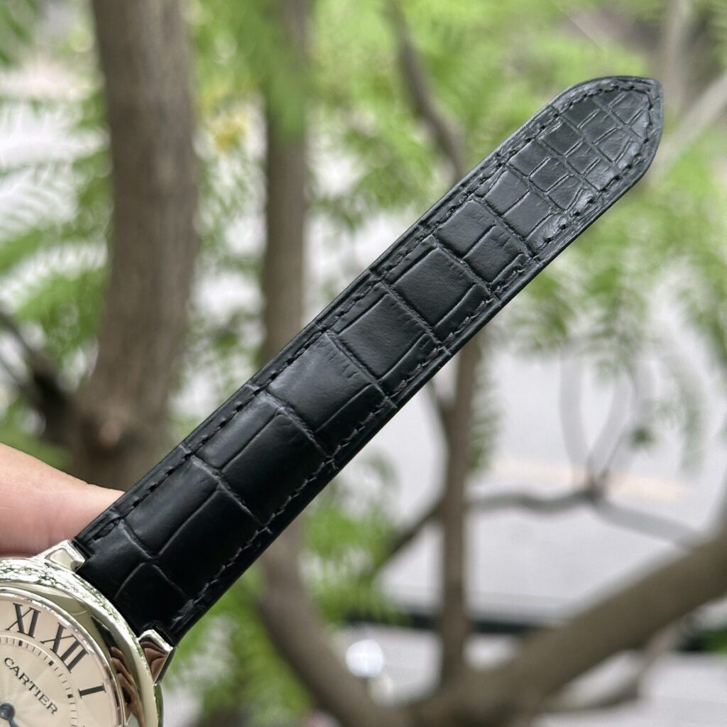Cartier Replica Watch Ballon Bleu Leather Strap AF Factory 42mm - Top club