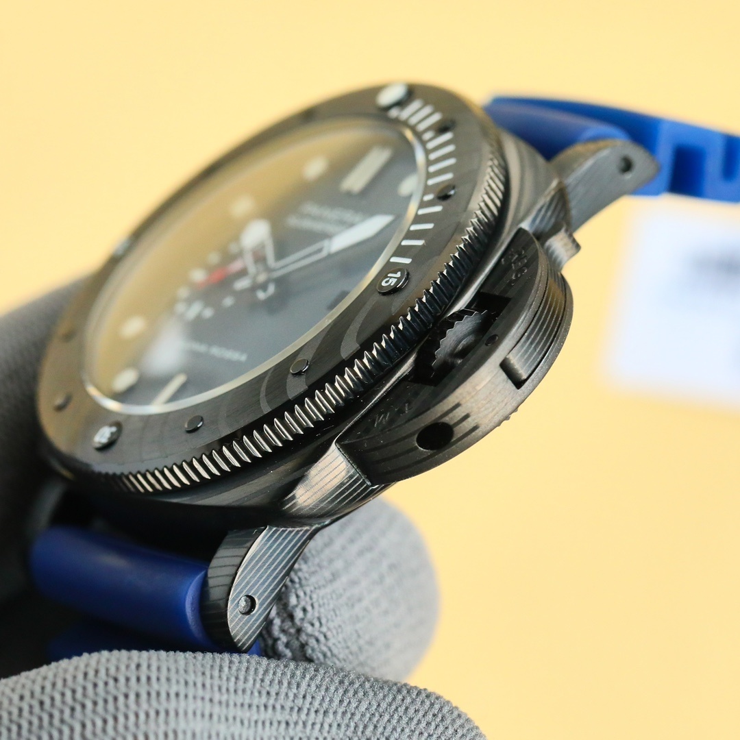 Panerai Submersible Luna Rossa Carbotech�?watch PAM01563(1:1 replica) - Top club