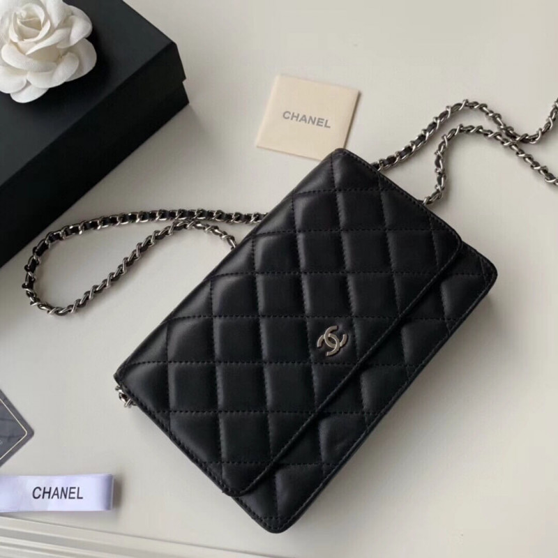 Replica Chanel Classic Lambskin Wallet On Chain Woc Ap02501:1High-quality replica