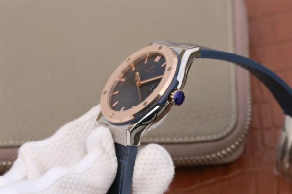Replica Hublot Classic Fusion 42mm RG JJF Blue Dial Blue Gummy Strap A2892 - Top club