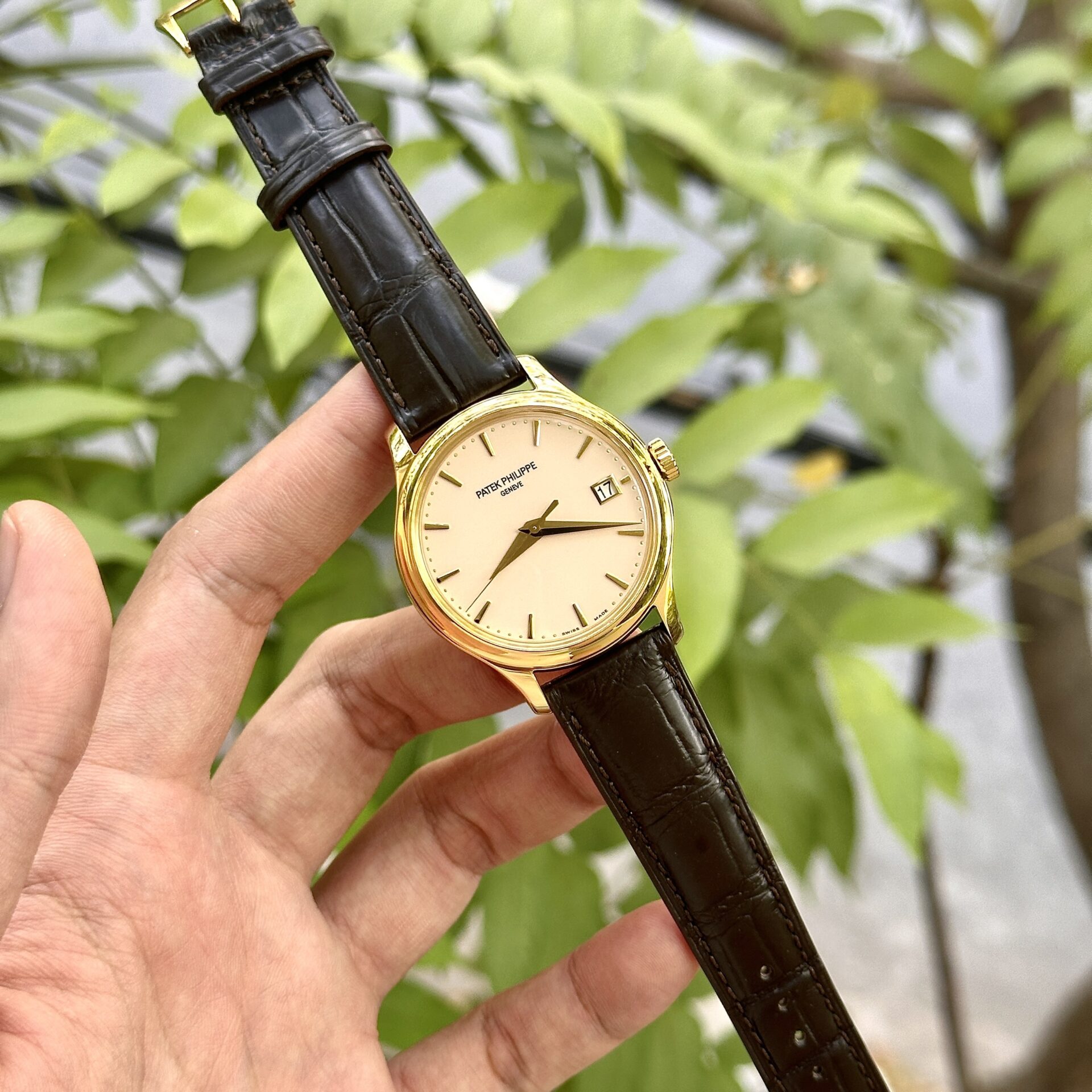 Patek Philippe Calatrava 5227J Replica Watch Leather Strap 3K Factory 39mm - Elite Watch Atelier
