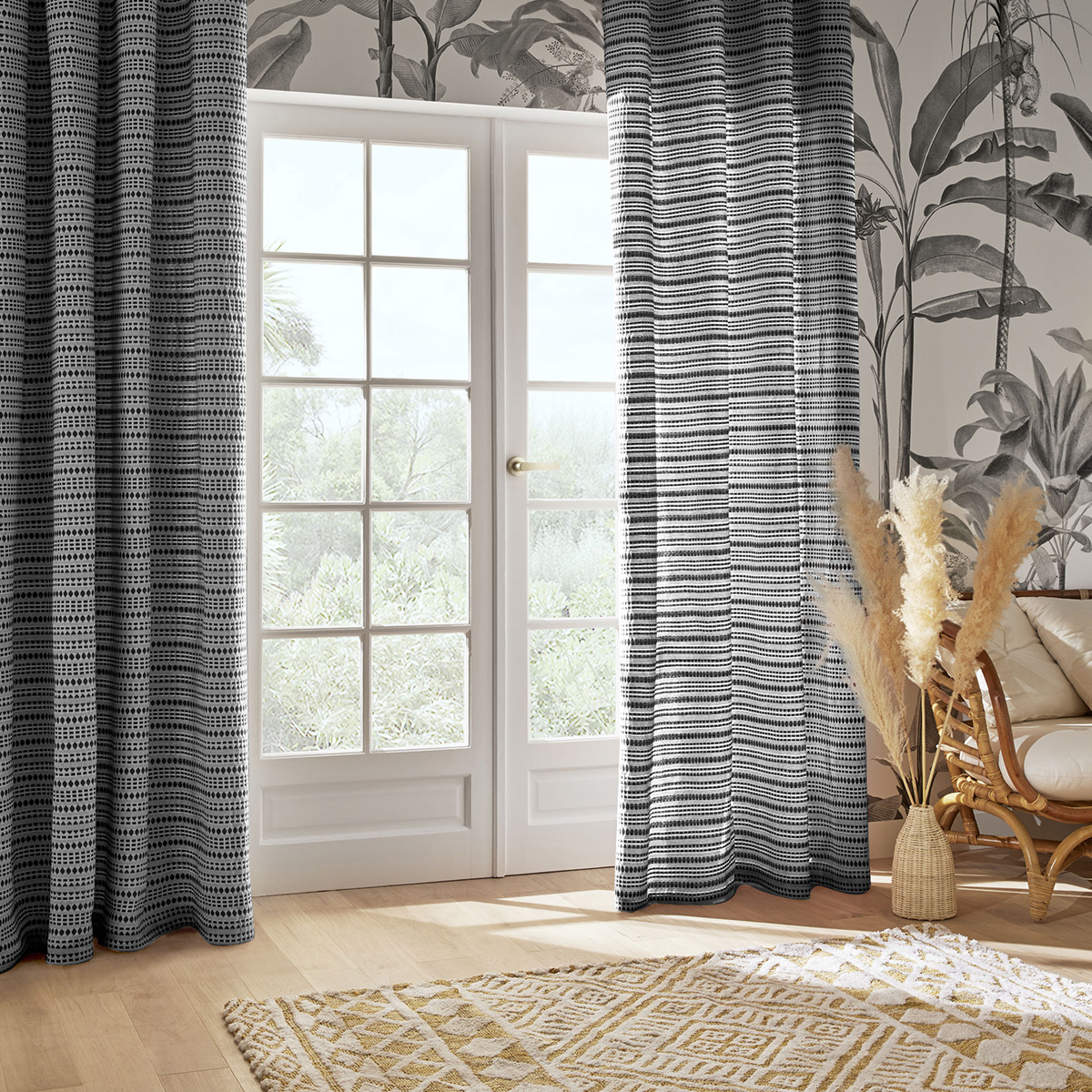 "Micah" jacquard curtain Aegean blue, 130x260 cm