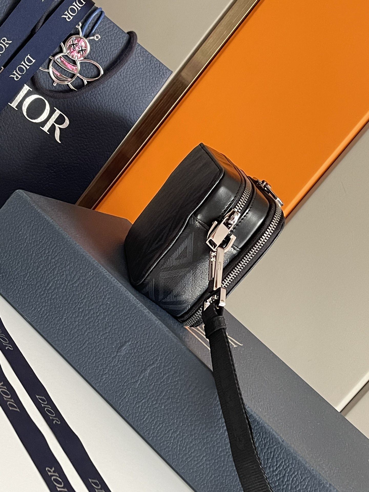 Pouch With Strap Diamond Black/Grey For Women‎ 6.5in/17cm CD 2ESBC119DCO_H43E1:1High-quality replica