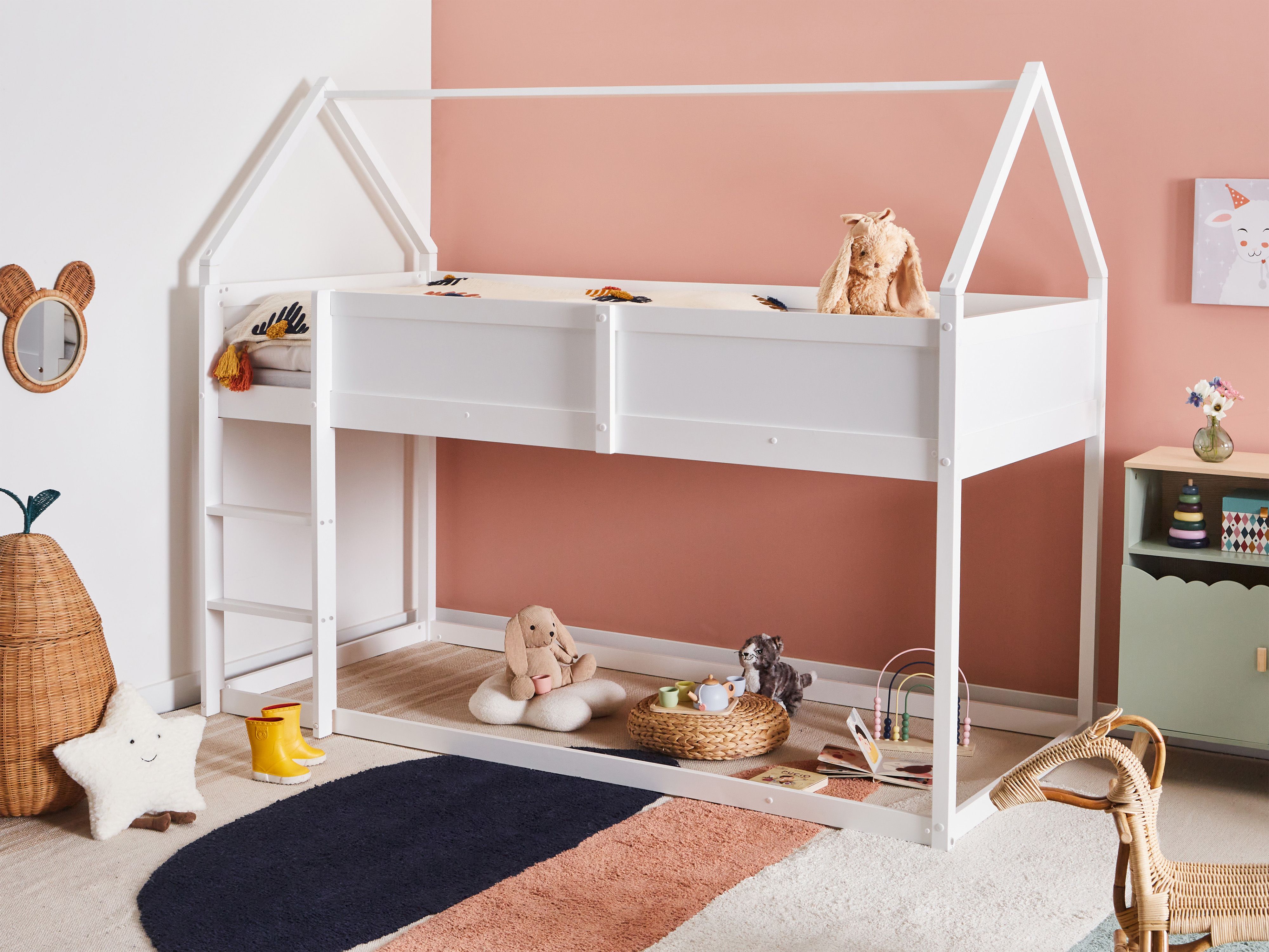 Mid Sleeper Bed House Pine Wood DIENNE 90 x 200 cm (EU Single) White