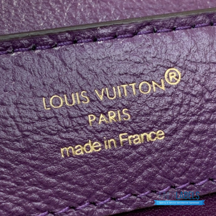 Purple Ostrich Leather Mini Handbag with Pearl Chain Detail1:1High-quality replica