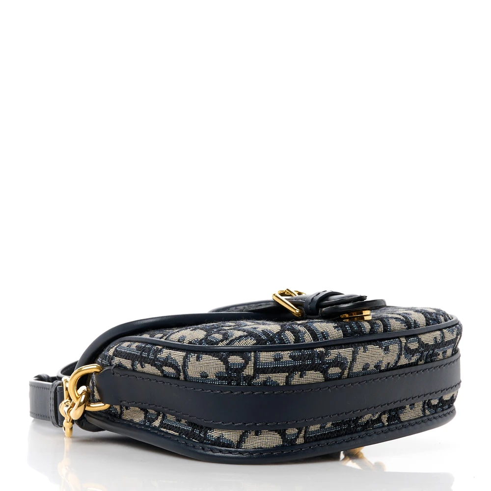 Superfake Dior Bobby Bag Replica – Gold Hardware & Oblique Canvas1:1High-quality replica