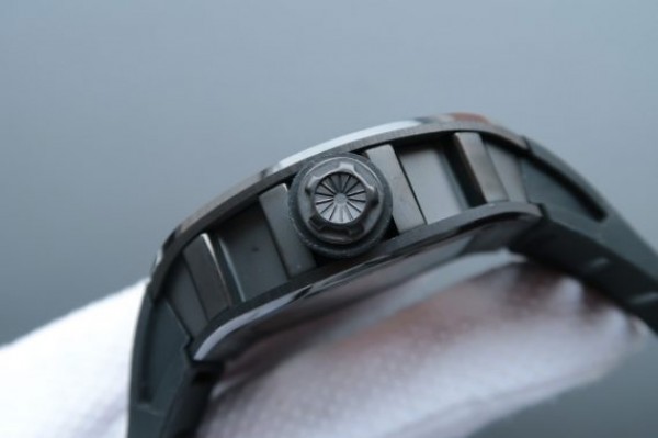 Replica Richard Mille RM052 Black Ceramic Gold Skull Dial Black Rubber Strap MIYOTA8215 - Top club