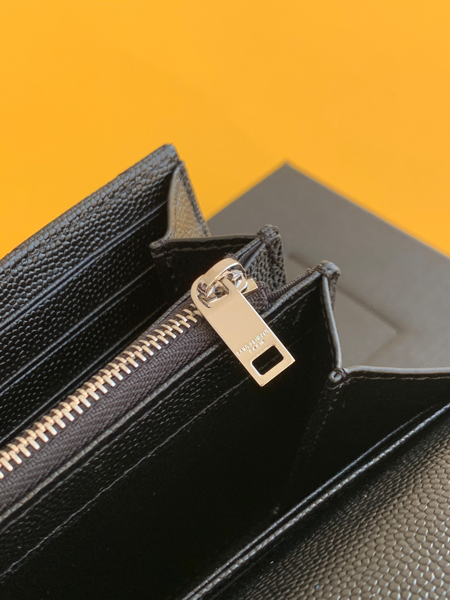 Saint Laurent MONOGRAMS PROMOTIONS1:1High-quality replica