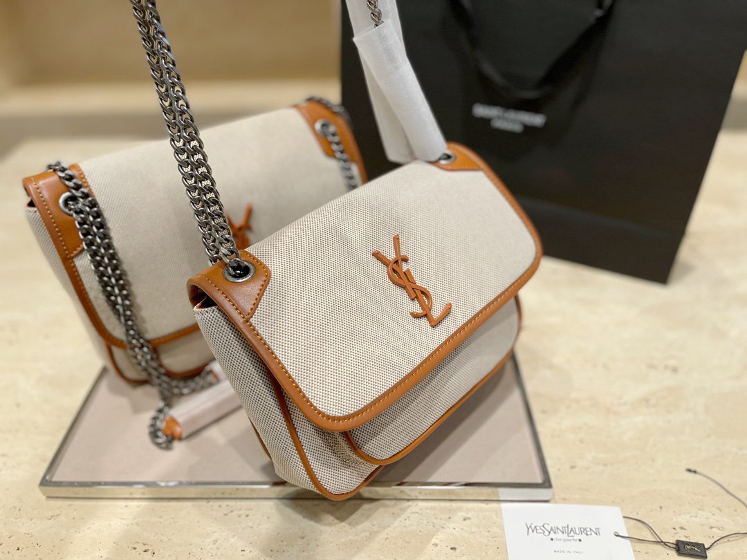 TO – Luxury Edition Bags SLY 1601:1High-quality replica