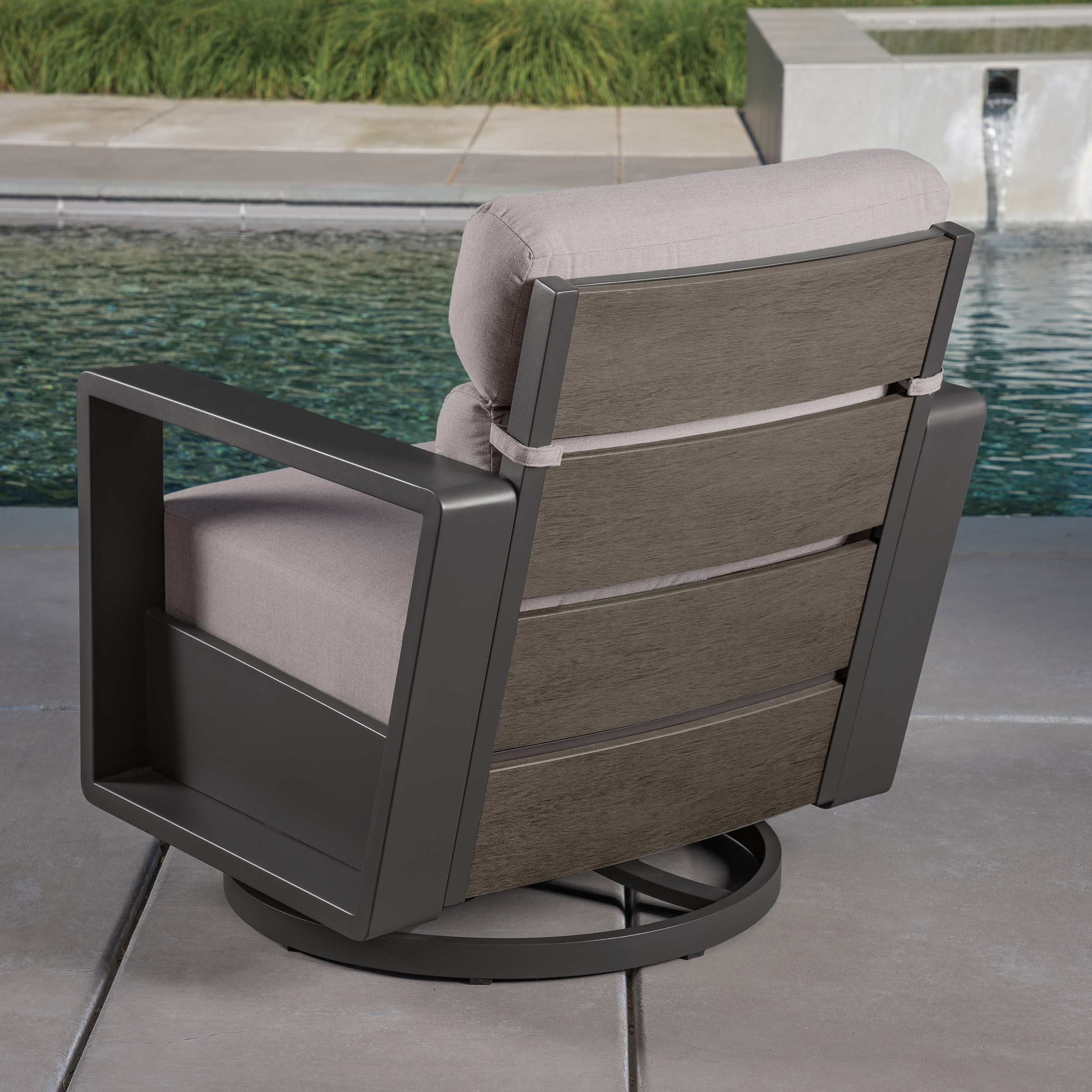 SunVilla Alden 3-piece Outdoor Patio Seating Set - Image 6