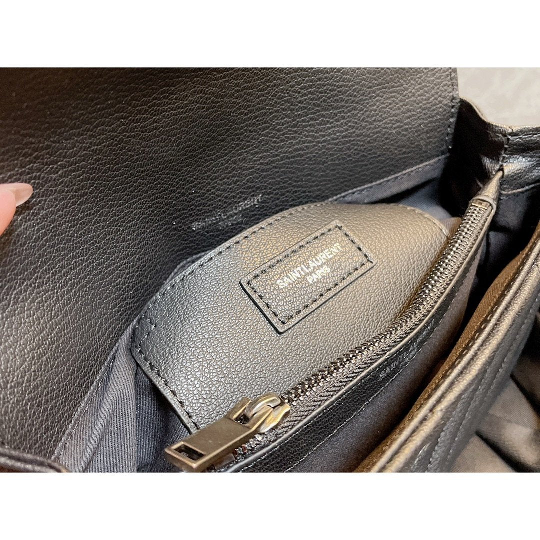 TO – Luxury Edition Bags SLY 1541:1High-quality replica