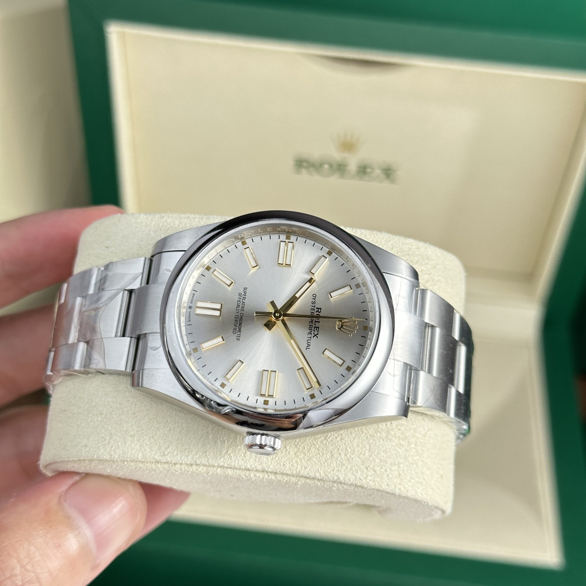 Rolex Replica Watch Oyster Perpetual 124300 Silver Dial Clean Factory 41mm - Elite Watch Atelier
