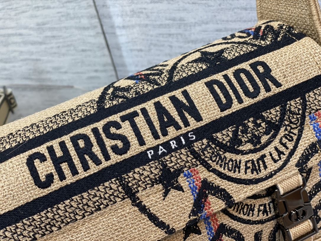 Camp Small Bag In Beige Jute Canvas With Dior Union Motif For Women‎ 9in/23cm CD1:1High-quality replica