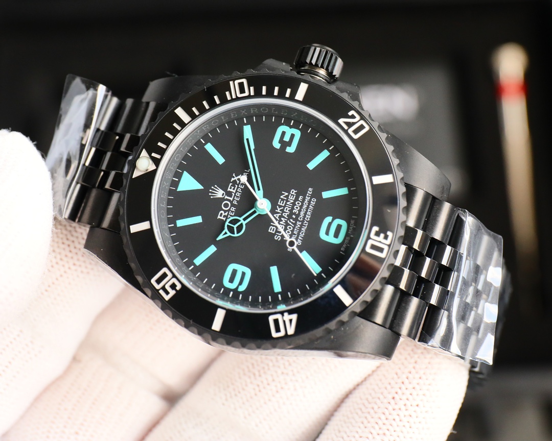 Rolex Dark Legend Submariner - DLC Black Finish - 40MM - Cyan(1:1 replica) - Elite Watch Atelier