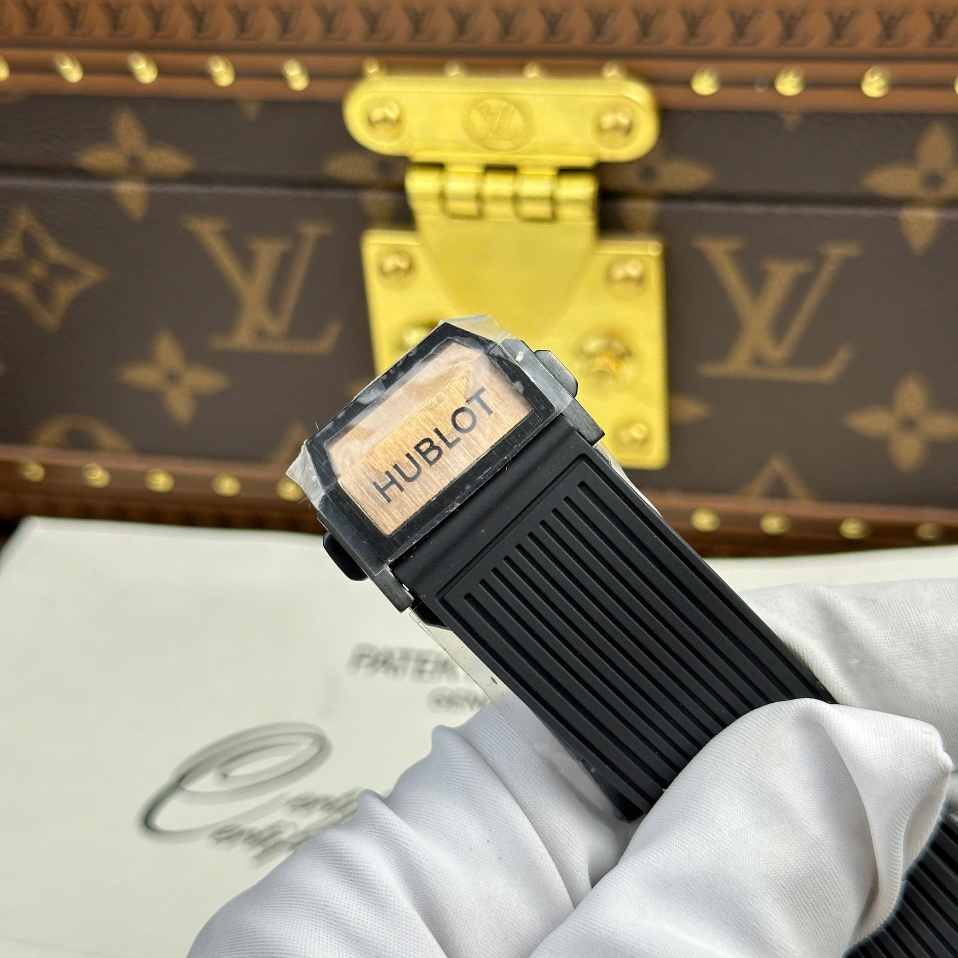 Hublot Spirit Of Big Bang King Gold Replica Watches Bezel Black BBF Factory 42mm - Top club