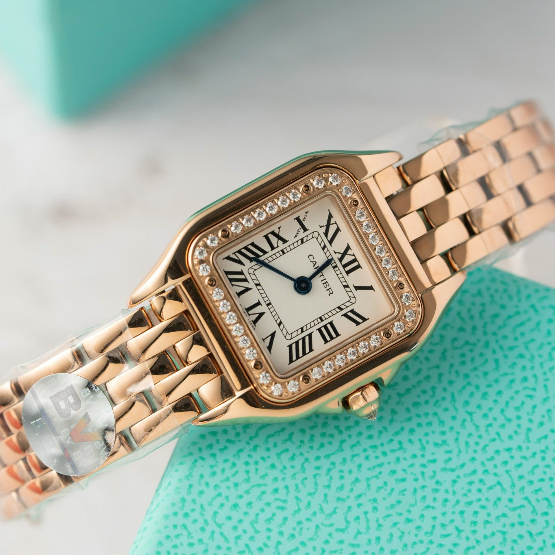 Cartier Panthere Replica Watch Rose Gold With Diamond Bezel 22mm - Top club