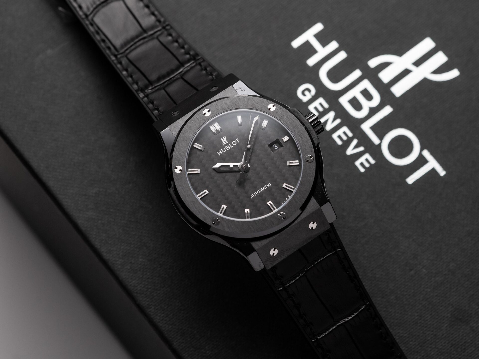 Hublot Classic Fusion Ceramic Carbon Dial Replica Watch Leather Strap GSF 42mm - Top club