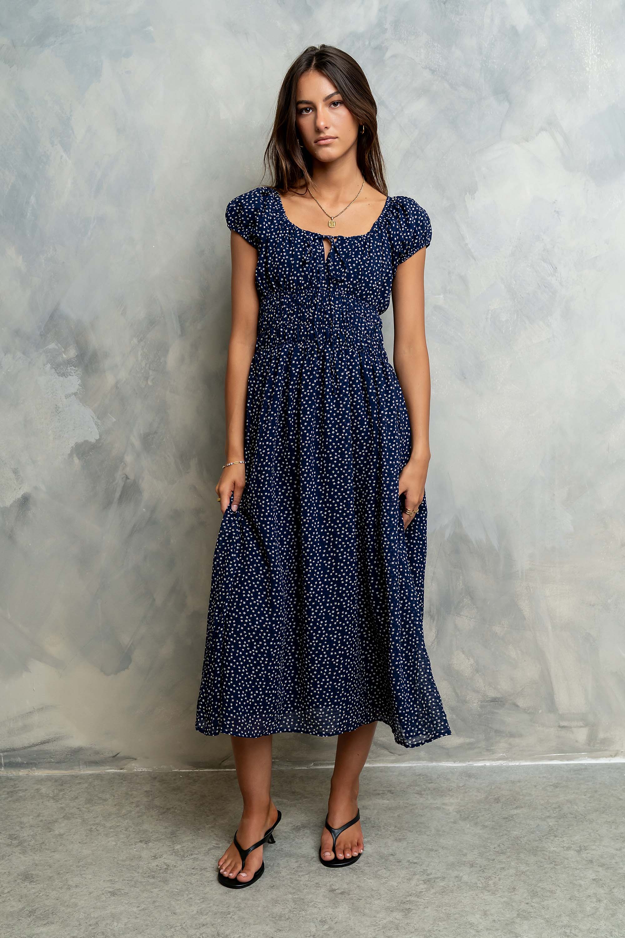 Kaelyn Floral Midi Dress in Midnight