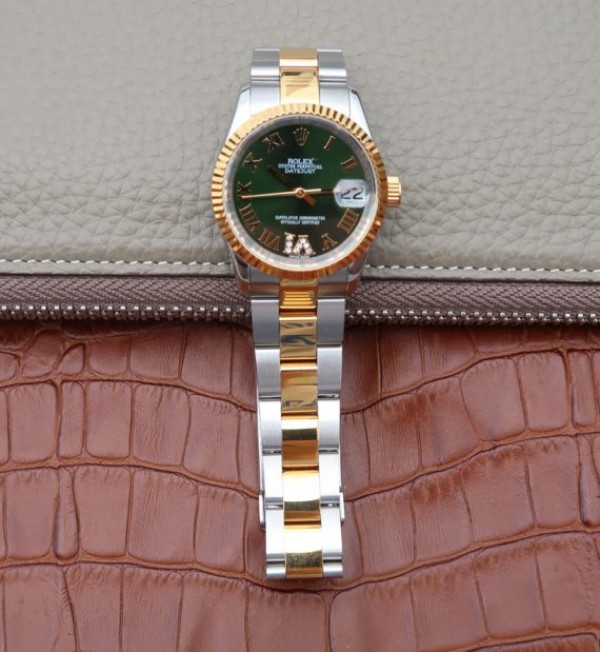 Replica Rolex DateJust 31mm 178383 RG Fluted Bezel Blue Dial A2235 - Top club