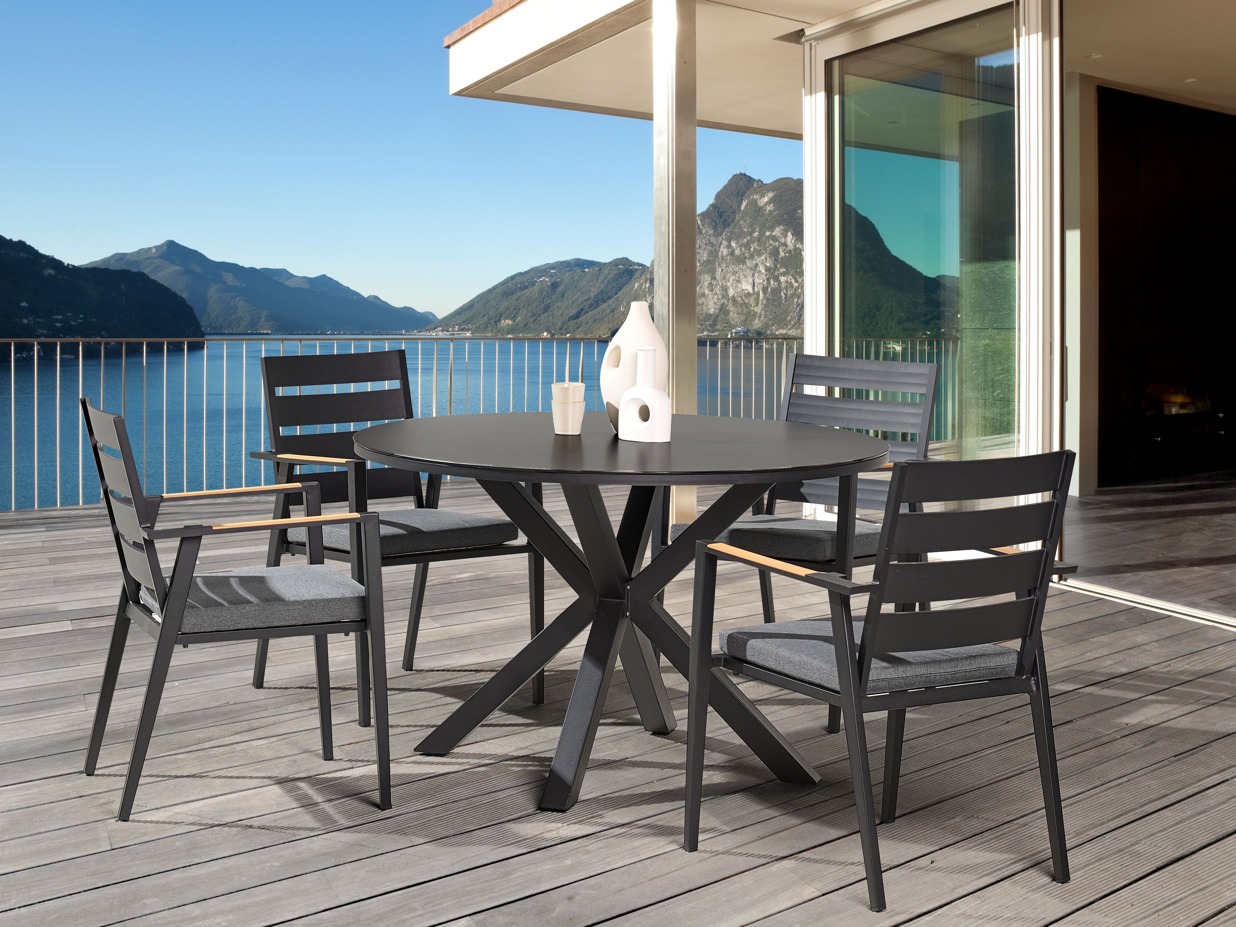 Garden Dining Table MALETTO 120 cm 120 cm Glass Black