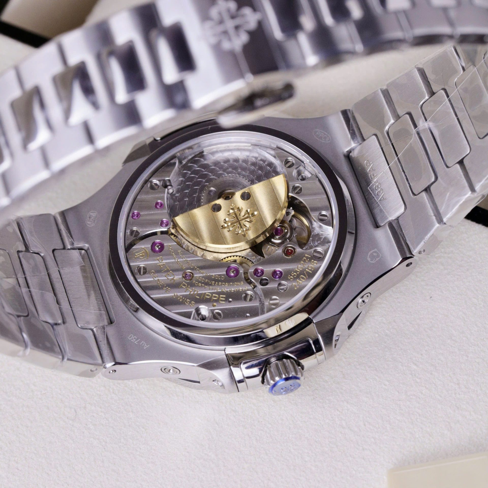 Patek Philippe Nautilus 5740 Copies Watch Men Blue Dial Metal Wire 40mm - Top club