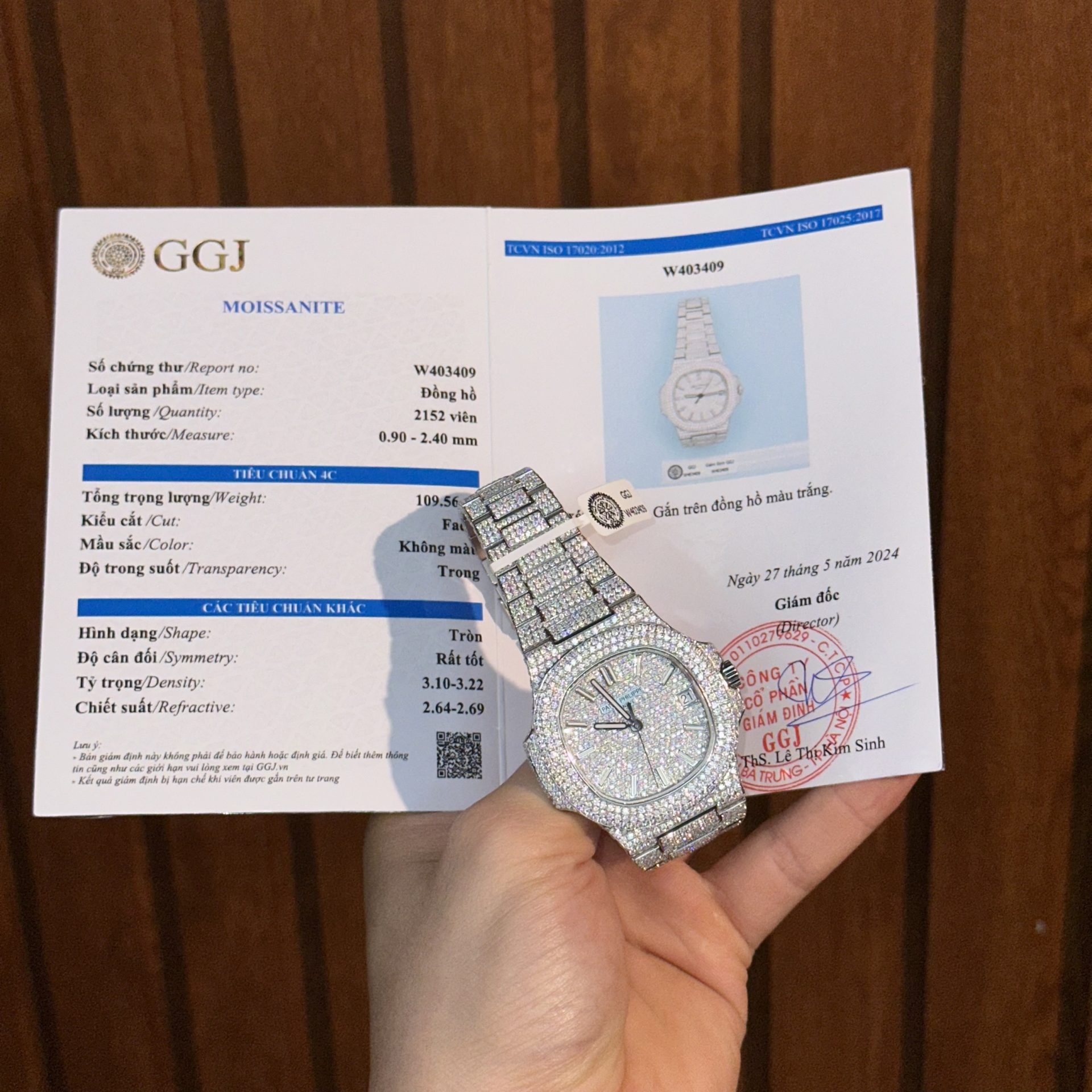 Patek Philippe Replica 1:1 Watch Nautilus 5719 Full Diamond Moissanite Hong Kong 40mm - Elite Watch Atelier