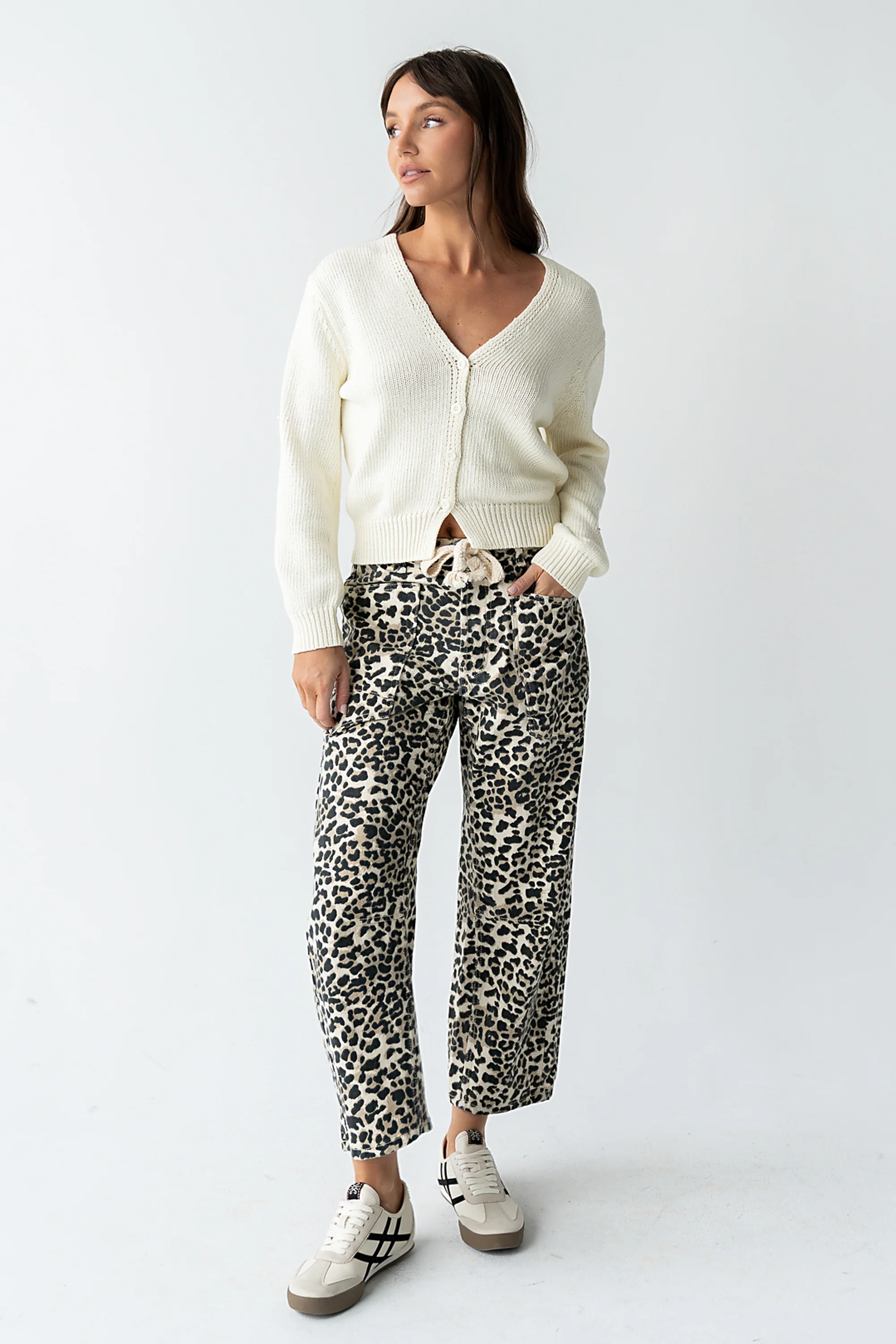 Jocelyn Barrel Jeans in Leopard