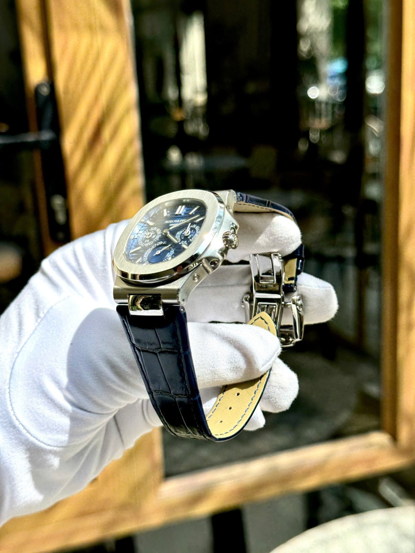 Patek Philippe High End Watch Replicas Nautilus 5740G Blue   Automatic Swiss Movement 40mm - Top club