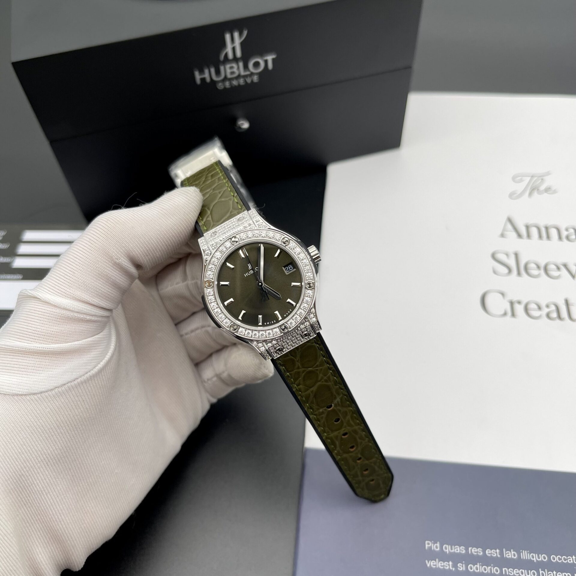 Hublot Classic Fusion Replica Watch Womens Green Dial HB Factory 33mm - Top club