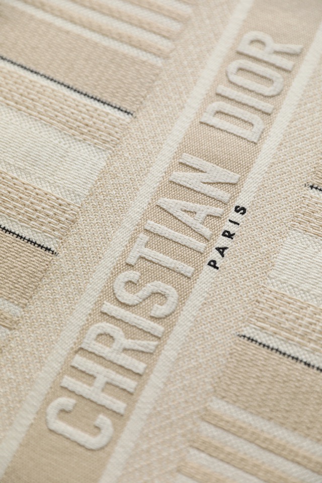 Christian Dior Large Dior Book Tote Cream, For Women, Women’s Handbags 16.5in/42cm CD1:1High-quality replica