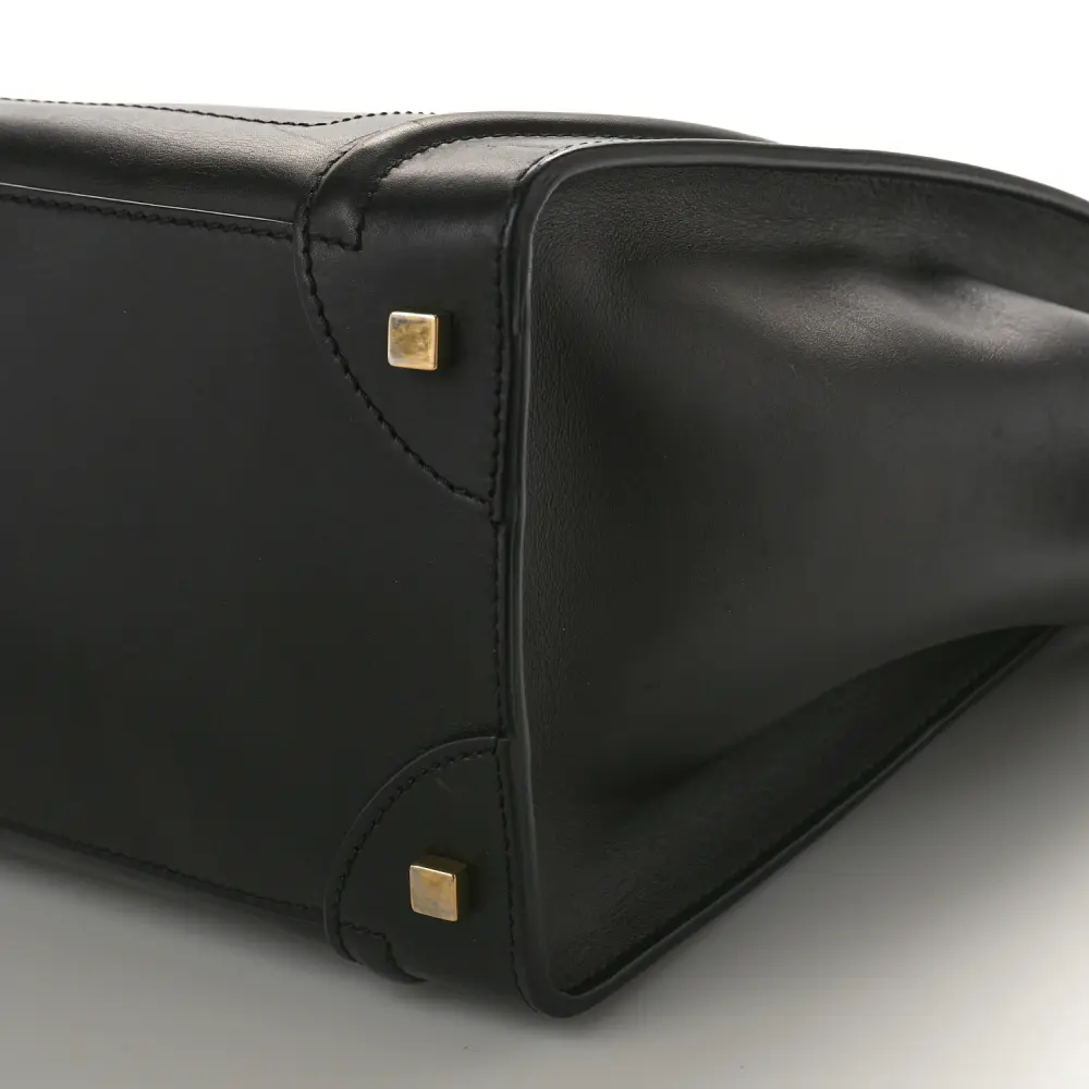 Replica Handbags That Shine: Celine Black Smooth Calfskin Mini Bag1:1High-quality replica