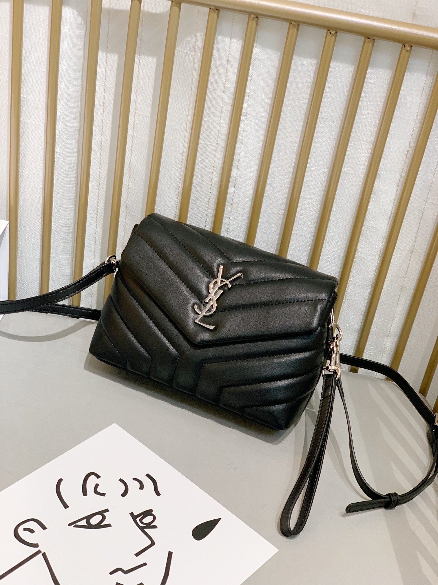 TO – Luxury Bags SLY 2741:1High-quality replica