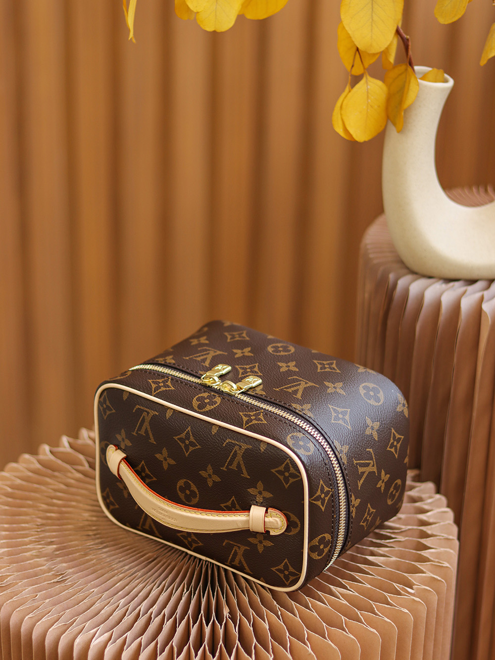 Louis Vuitton Nice Mini Toiletry Pouch M444951:1High-quality replica